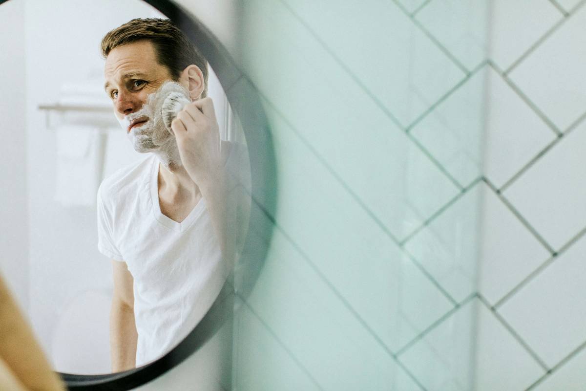 Why Your Routine Needs a Classic Aftershave Scent (And How to Pick the Right One)