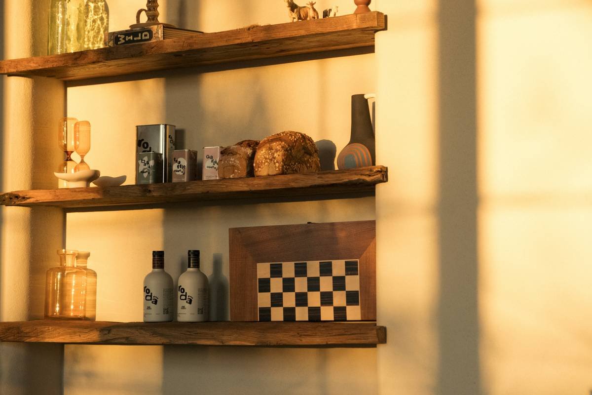 Why Your Skin Hates You After Shaving (And How the Right Aftershave Moisturizing Balm Fixes It)
