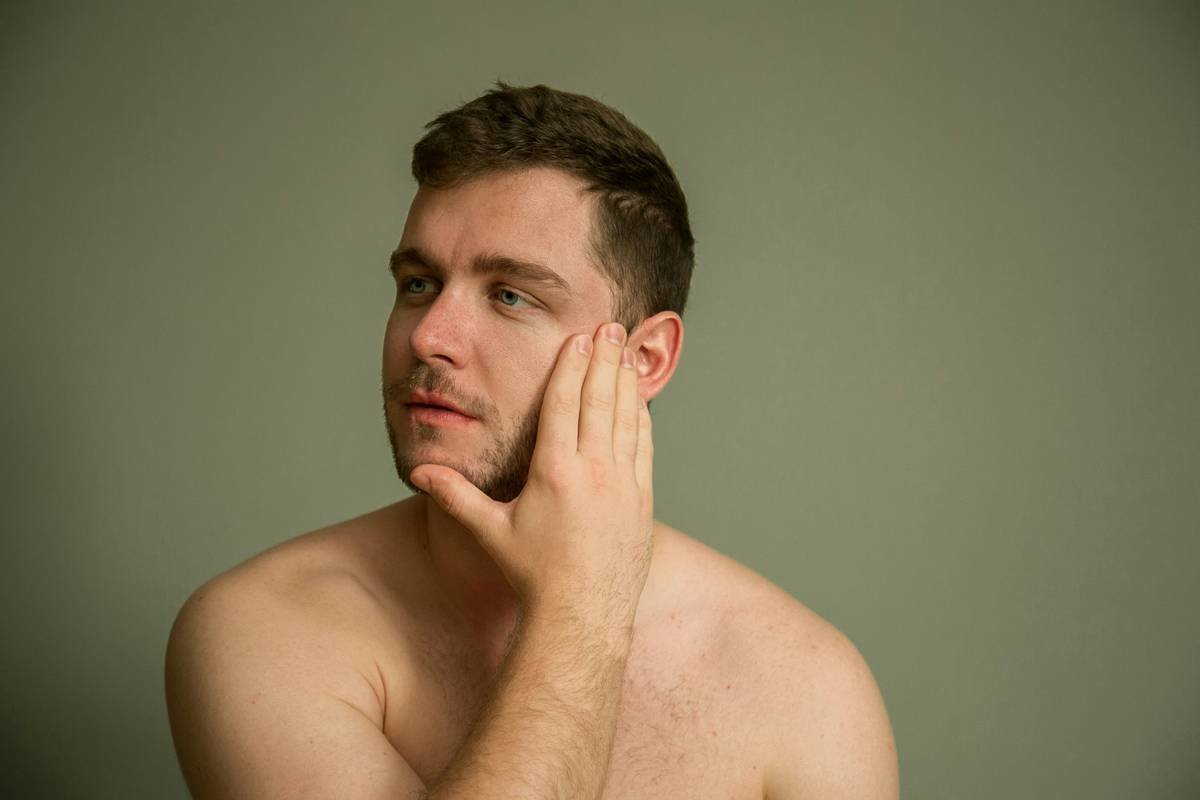 Why Your Skin Hates Your Aftershave—And the Best Anti-Irritation Aftershave Fixes That Actually Work